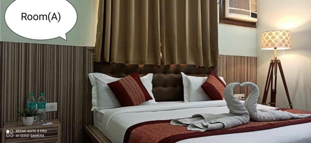 Oyo 74401 Aster Garden Suites 德里 外观 照片
